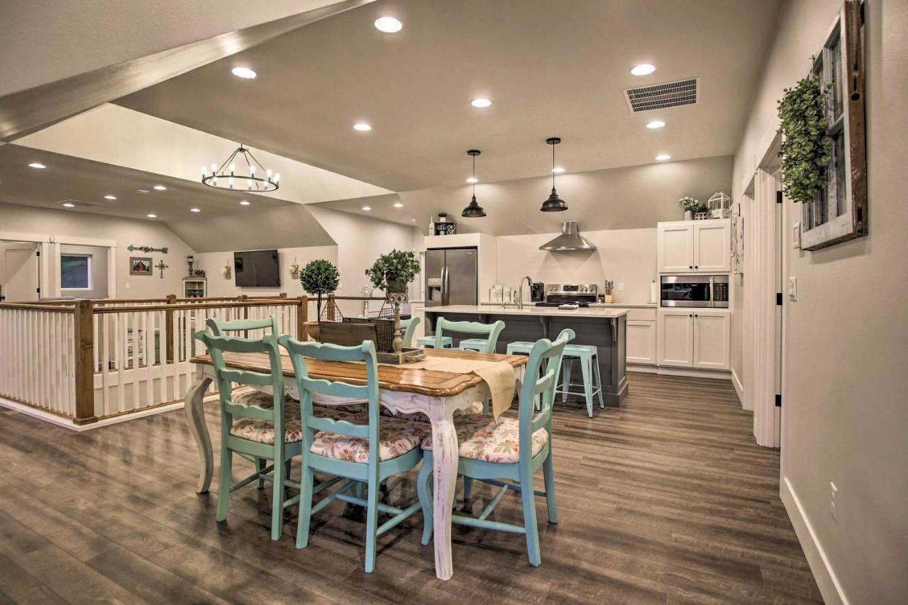 Chic Farmhouse With Creek In Heart Of Wine Country! Макминнвилл Экстерьер фото